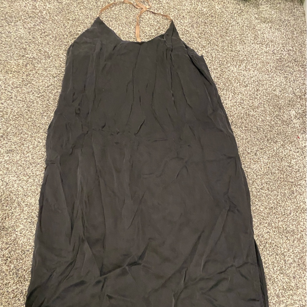 Lunya Black Garment